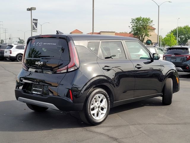 Certified 2025 Kia Soul LX w/ LX Technology Package image 6
