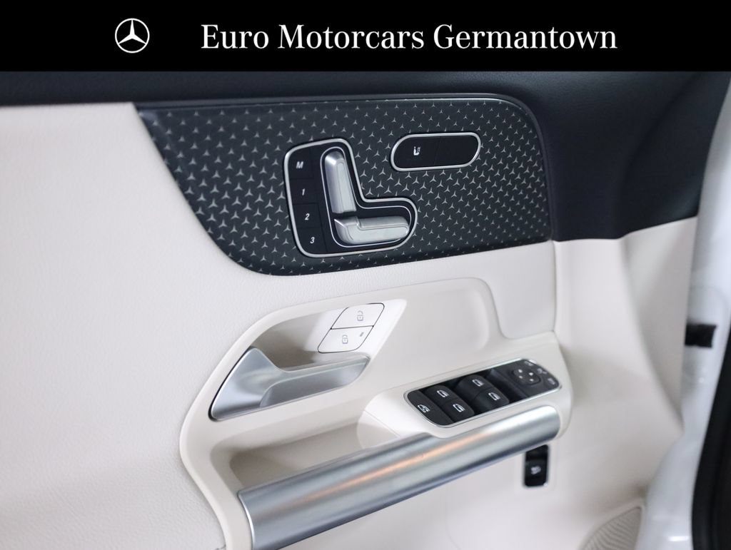 Used 2026 Mercedes-Benz GLA 250 4MATIC image 10