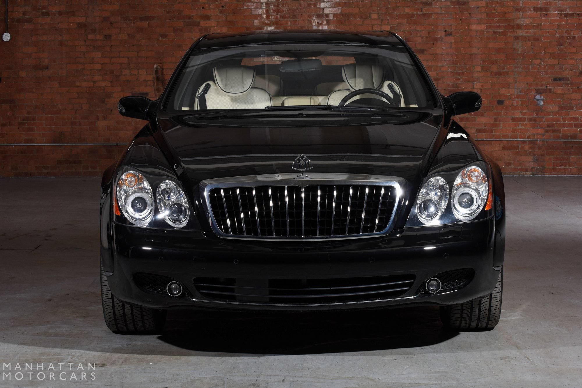 Used 2009 Maybach 62 S RWD image 8