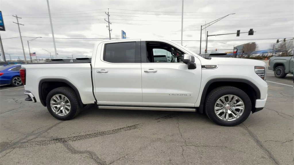 Used 2023 GMC Sierra 1500 Denali image 9