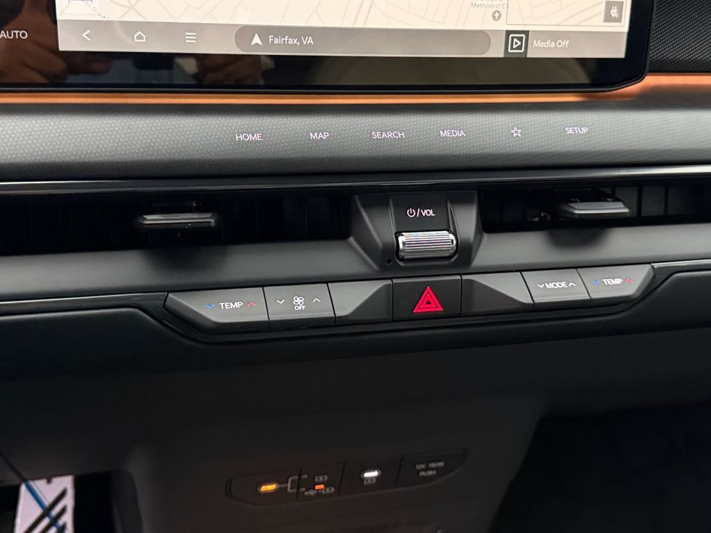New 2026 Kia EV9 GT-Line AWD/4WD image 21