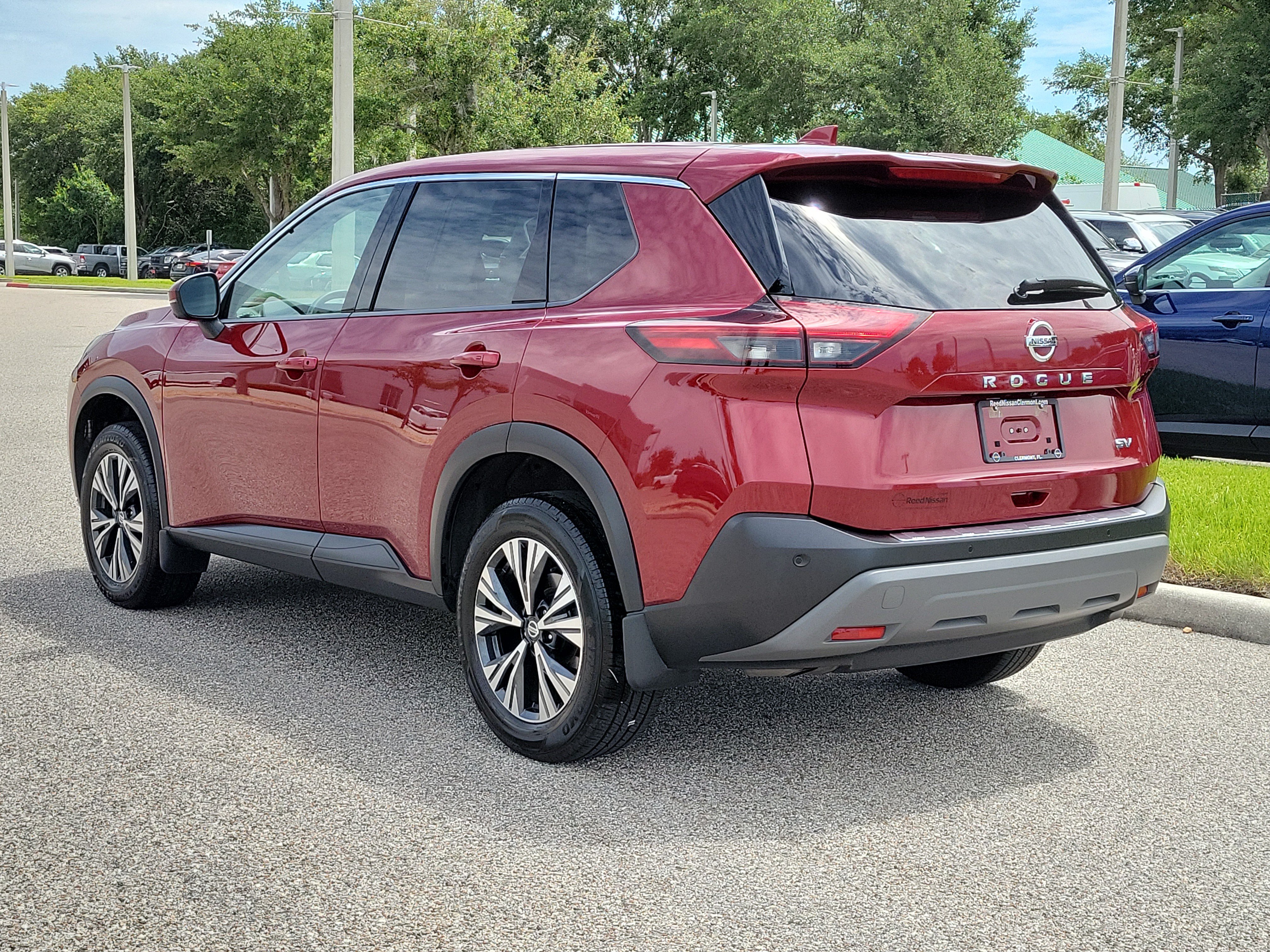 Certified 2021 Nissan Rogue SV FWD image 8