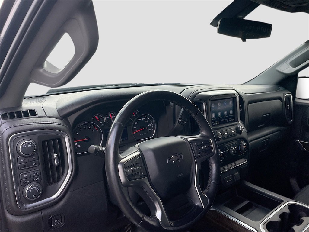 Used 2021 Chevrolet Silverado 1500 LT Trail Boss w/ LPO, Dark Essentials Package image 11