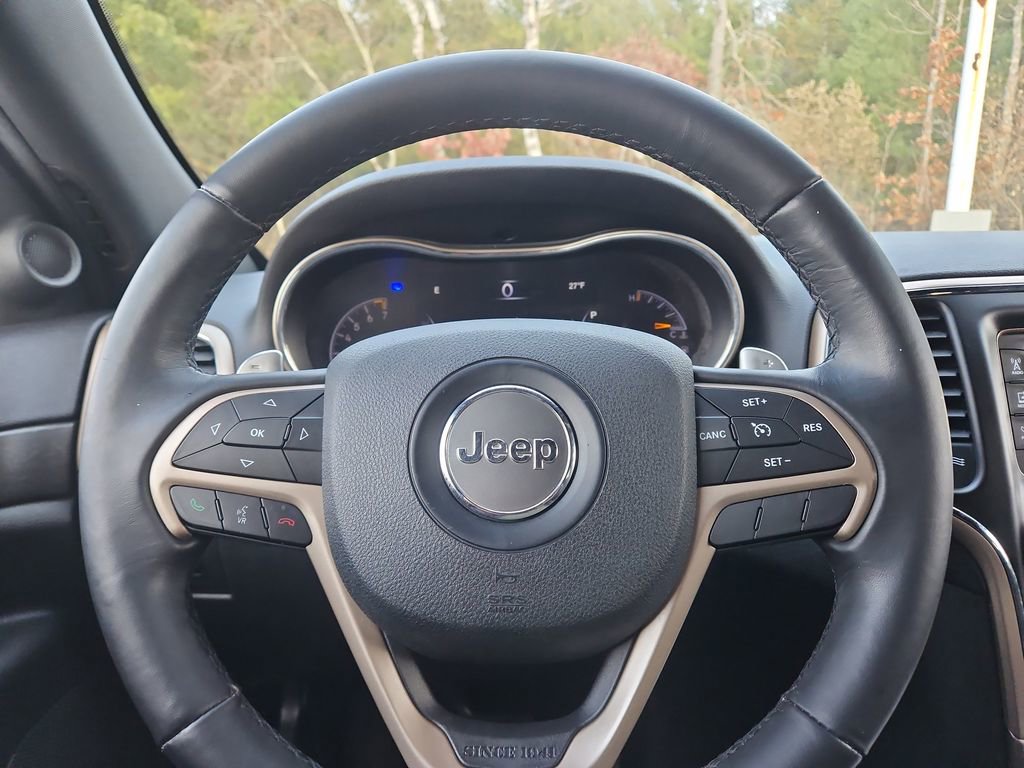 Used 2016 Jeep Grand Cherokee Laredo w/ Quick Order Package 23E image 23