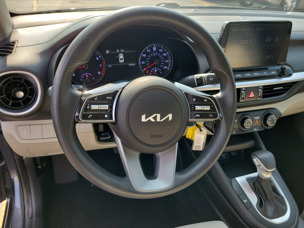 Used 2023 Kia Forte LXS FWD image 25