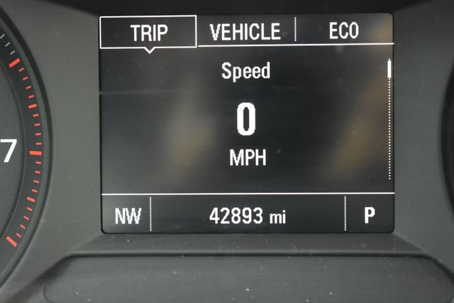 Used 2022 Chevrolet TrailBlazer LT w/ Convenience Package FWD image 16
