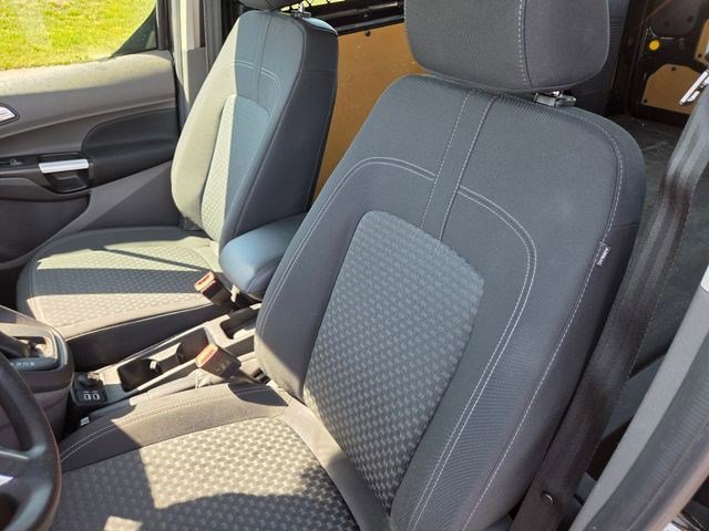 Used 2021 Ford Transit Connect XLT FWD image 2