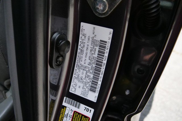 Used 2014 Toyota Tacoma PreRunner w/ SR5 Package RWD image 40