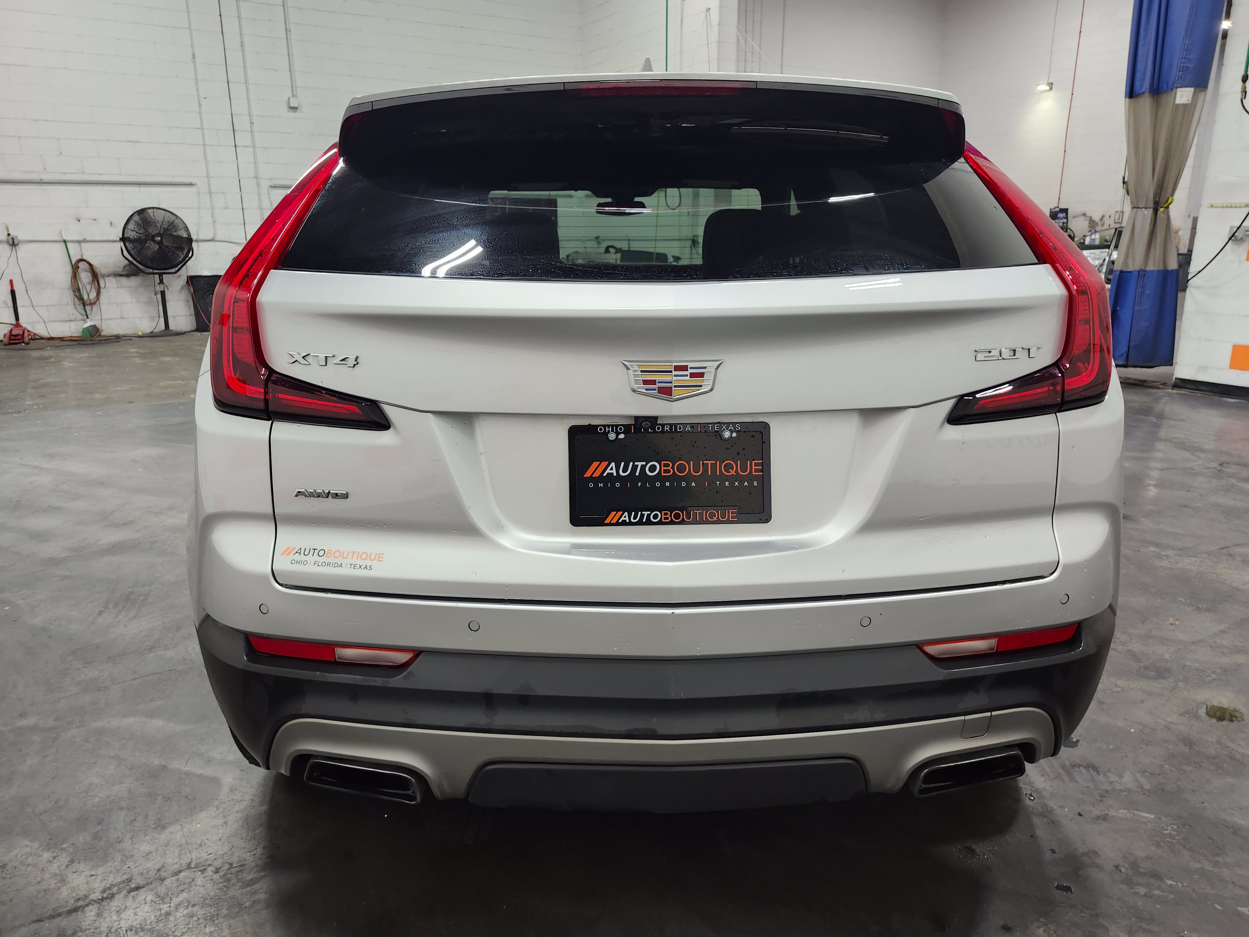 Used 2019 Cadillac XT4 Premium Luxury AWD/4WD image 19