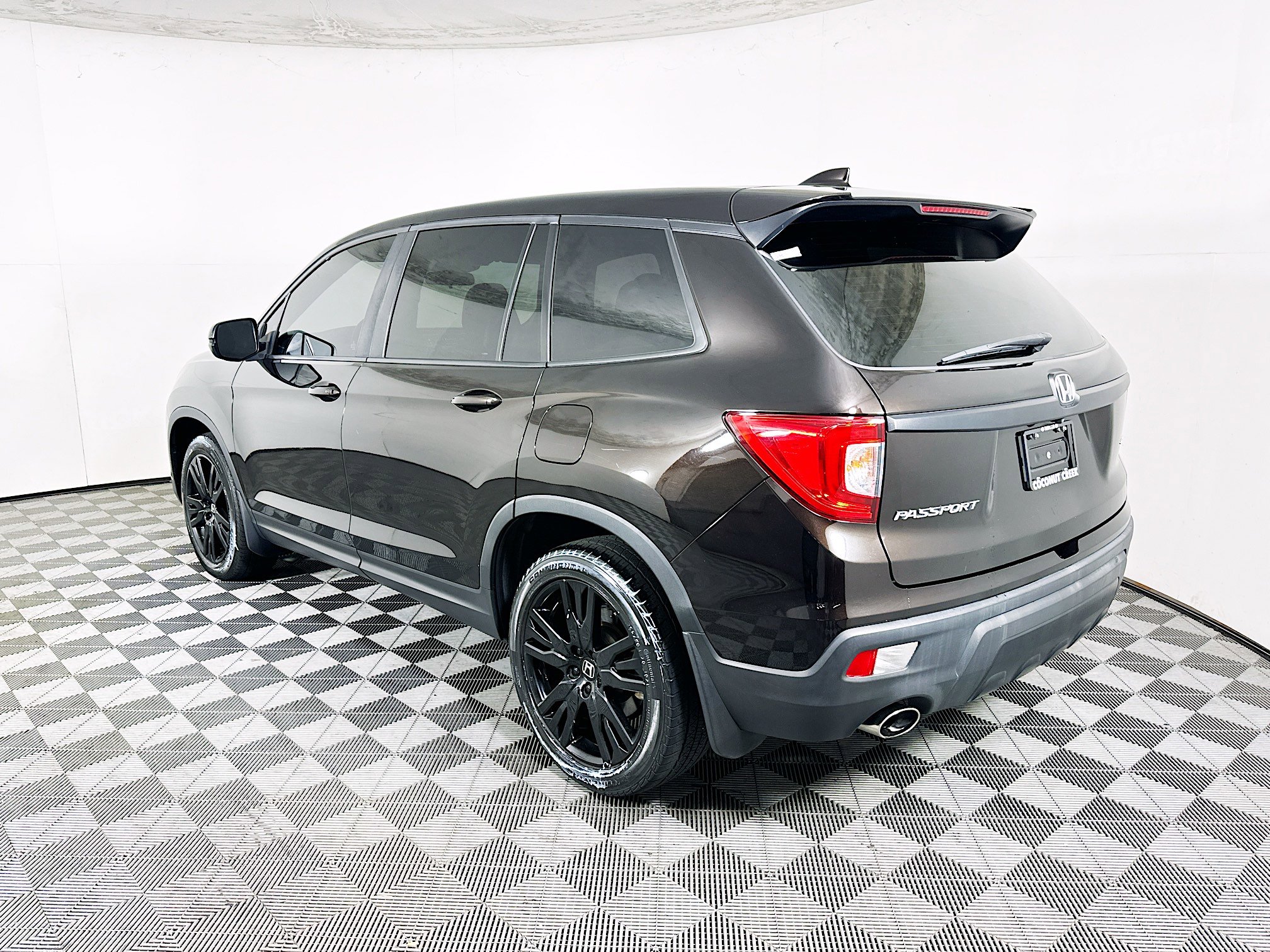 Used 2021 Honda Passport Sport image 5