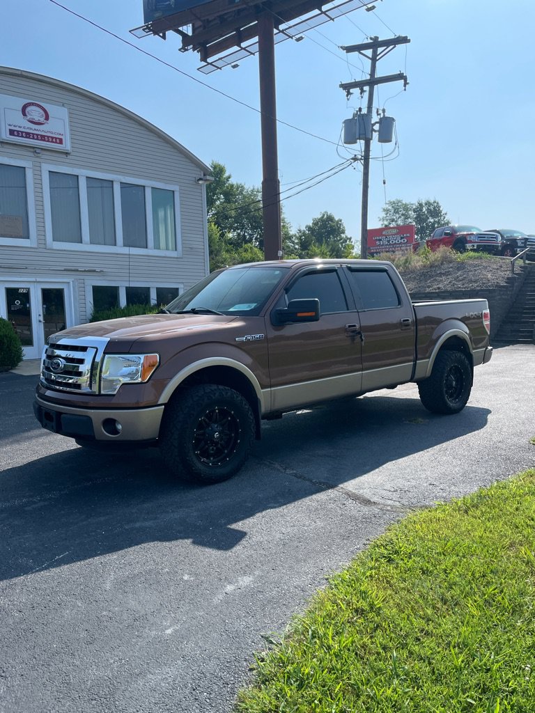 Used 2012 Ford F150 Lariat AWD/4WD image 1