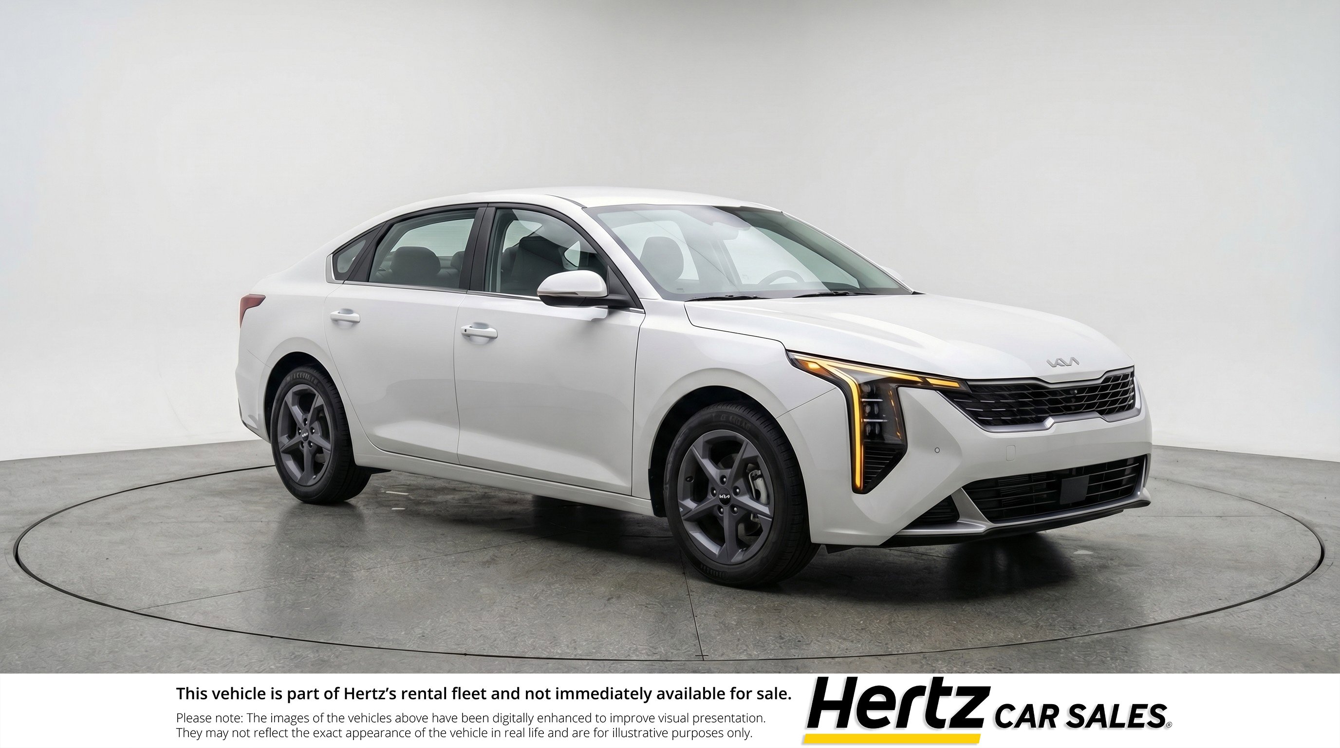 Used 2025 Kia K4 LXS FWD image 1