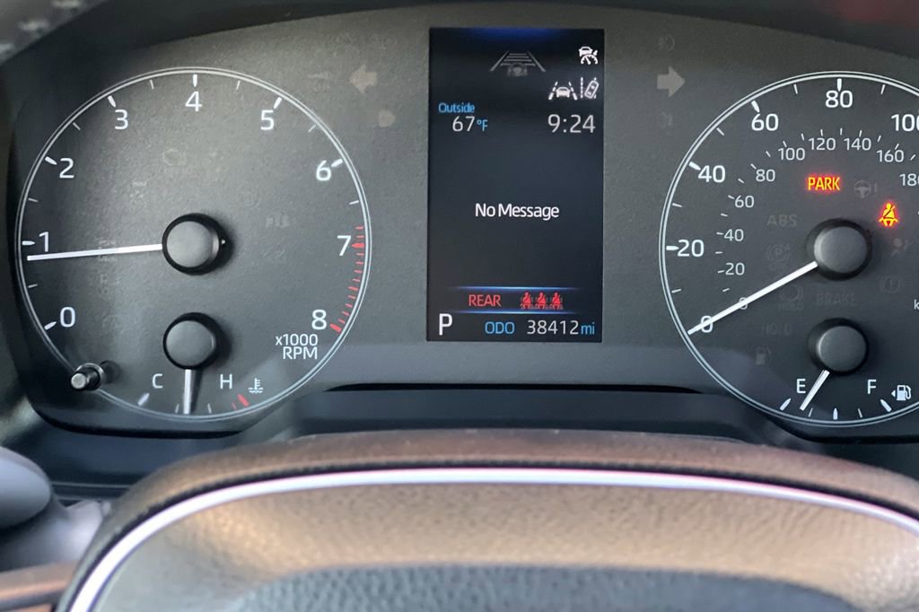 Used 2023 Toyota Corolla SE w/ SE Premium Package image 29