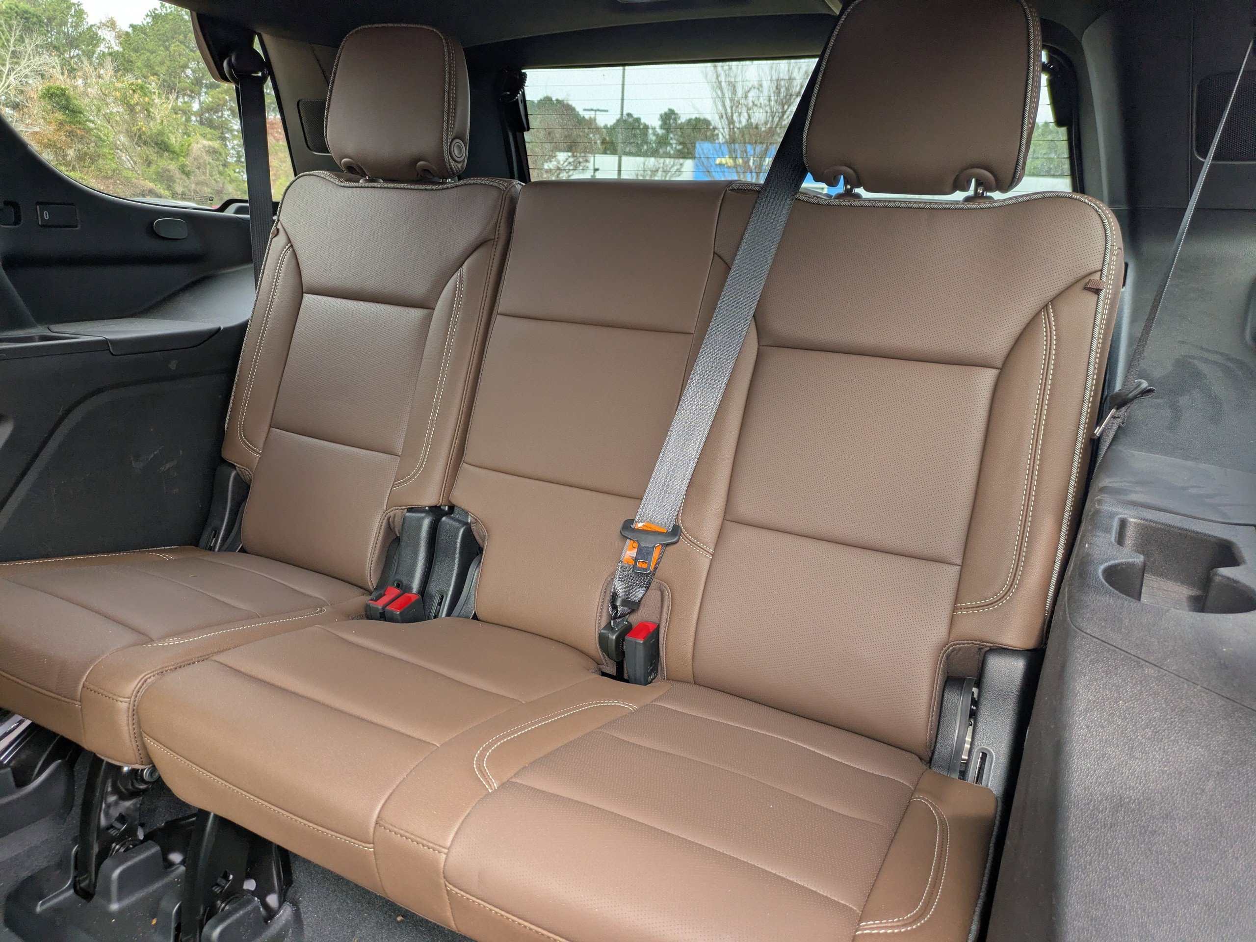 Used 2024 Chevrolet Tahoe High Country image 15