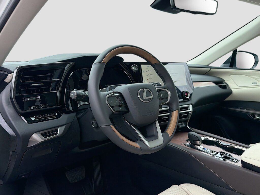 New 2026 Lexus RX 350 AWD image 4