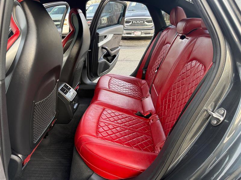 Used 2018 Audi S4 Premium Plus image 24