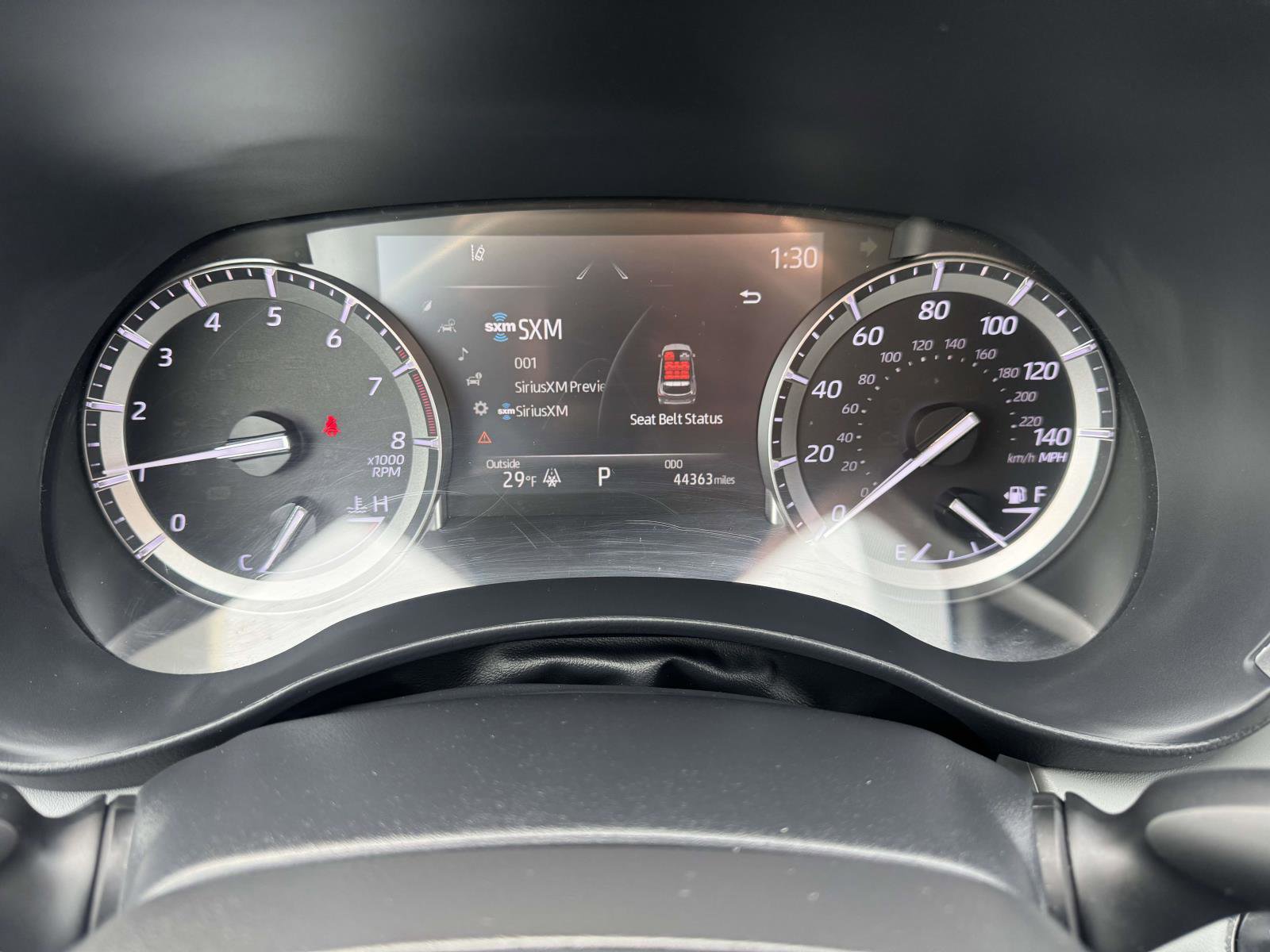 Used 2022 Toyota Highlander XLE AWD/4WD image 25