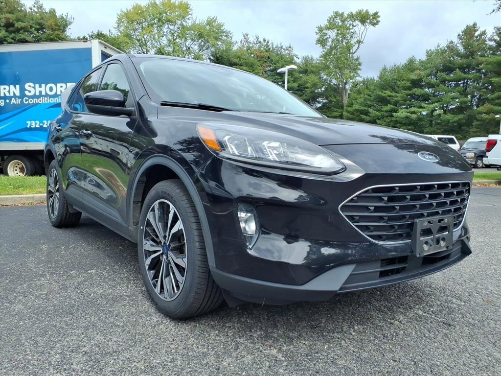 Used 2022 Ford Escape SEL w/ SEL Stealth AWD Package