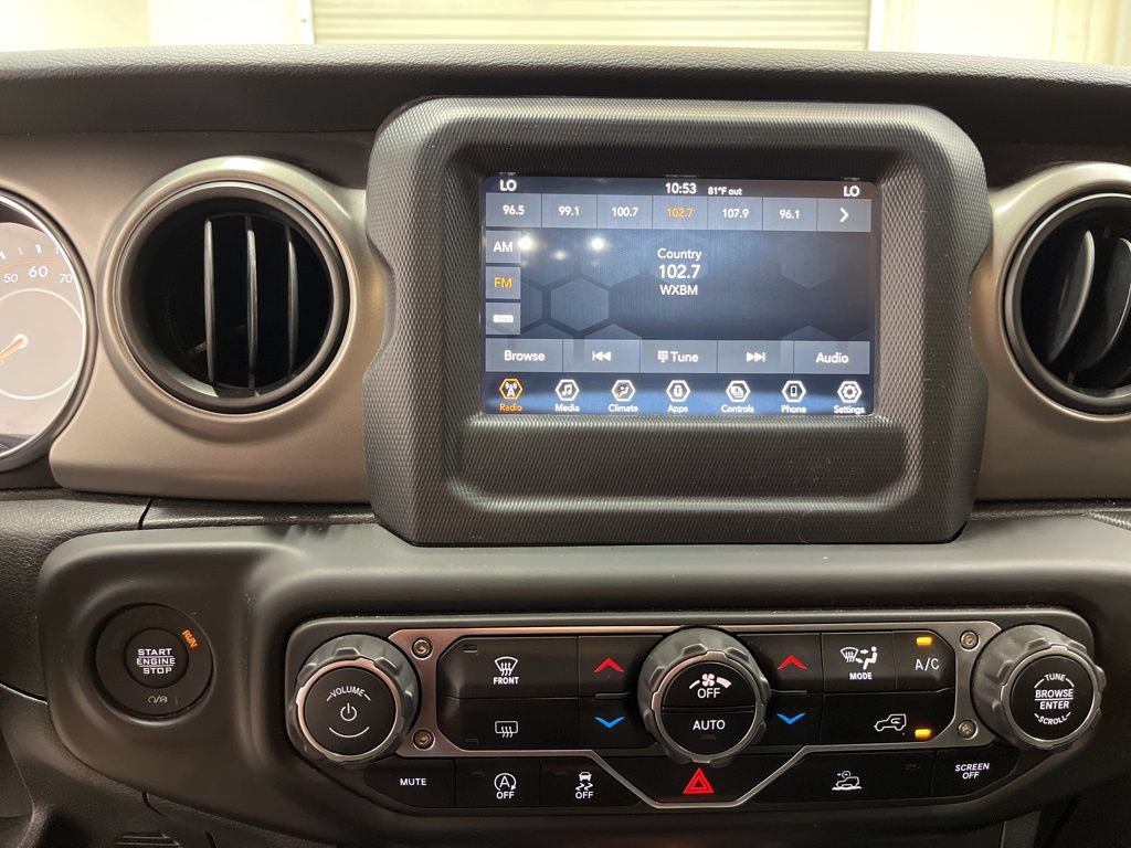 Used 2021 Jeep Wrangler Sport AWD/4WD image 13
