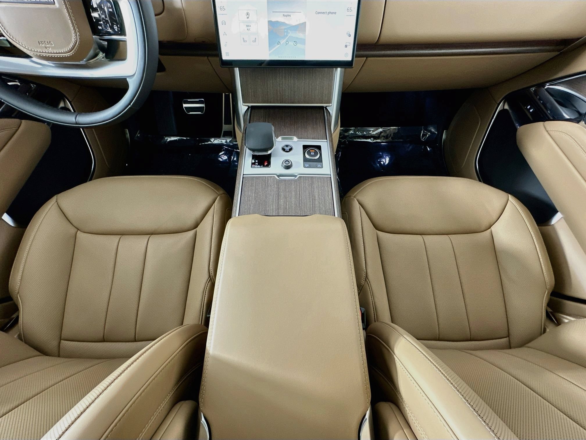 New 2027 Land Rover Range Rover Long Wheelbase SE AWD/4WD image 21