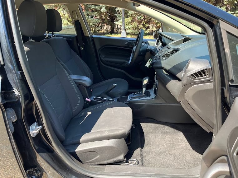 Used 2018 Ford Fiesta SE FWD image 32