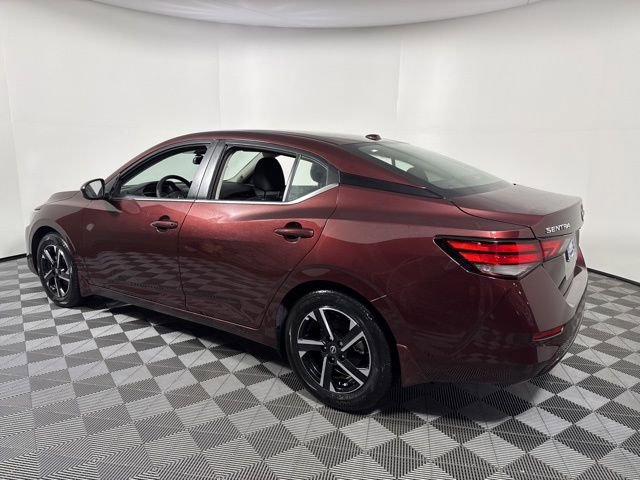 Used 2025 Nissan Sentra SV image 5
