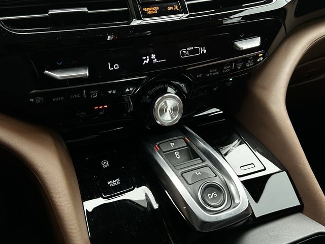 Certified 2025 Acura MDX w/ Technology Package FWD image 20