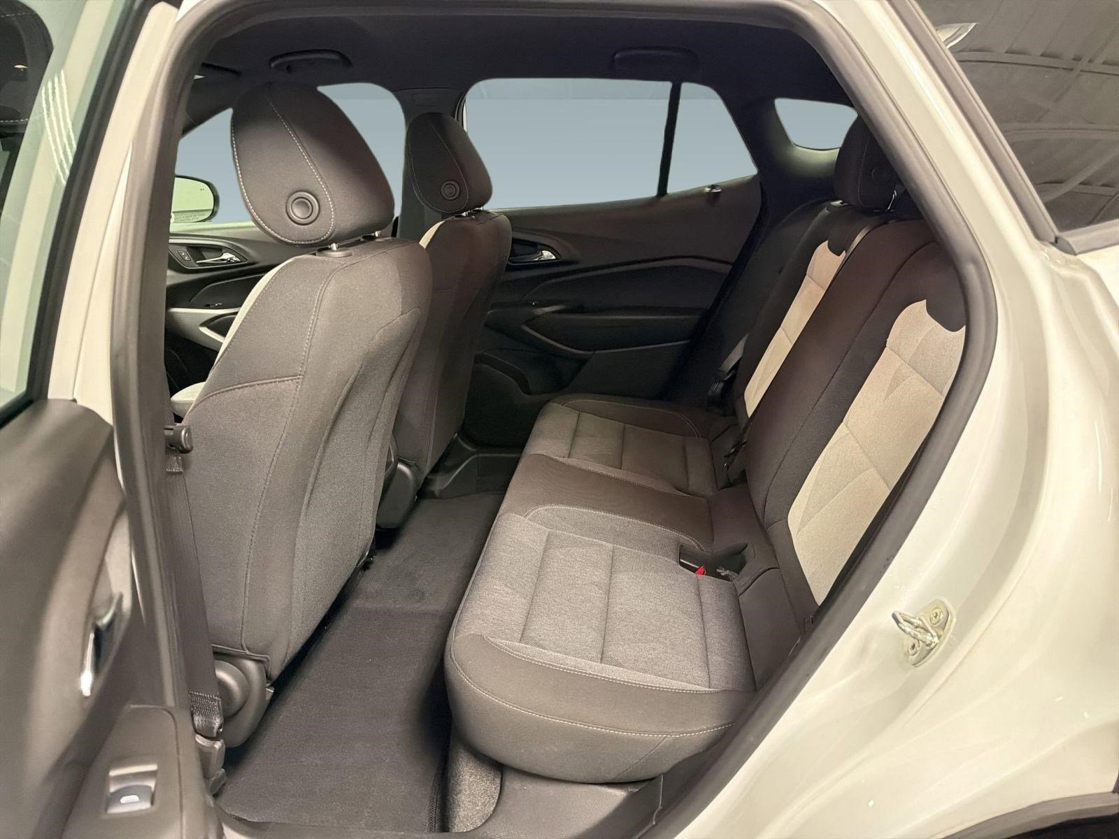 Used 2024 Chevrolet Trax RS w/ Driver Confidence Package image 13