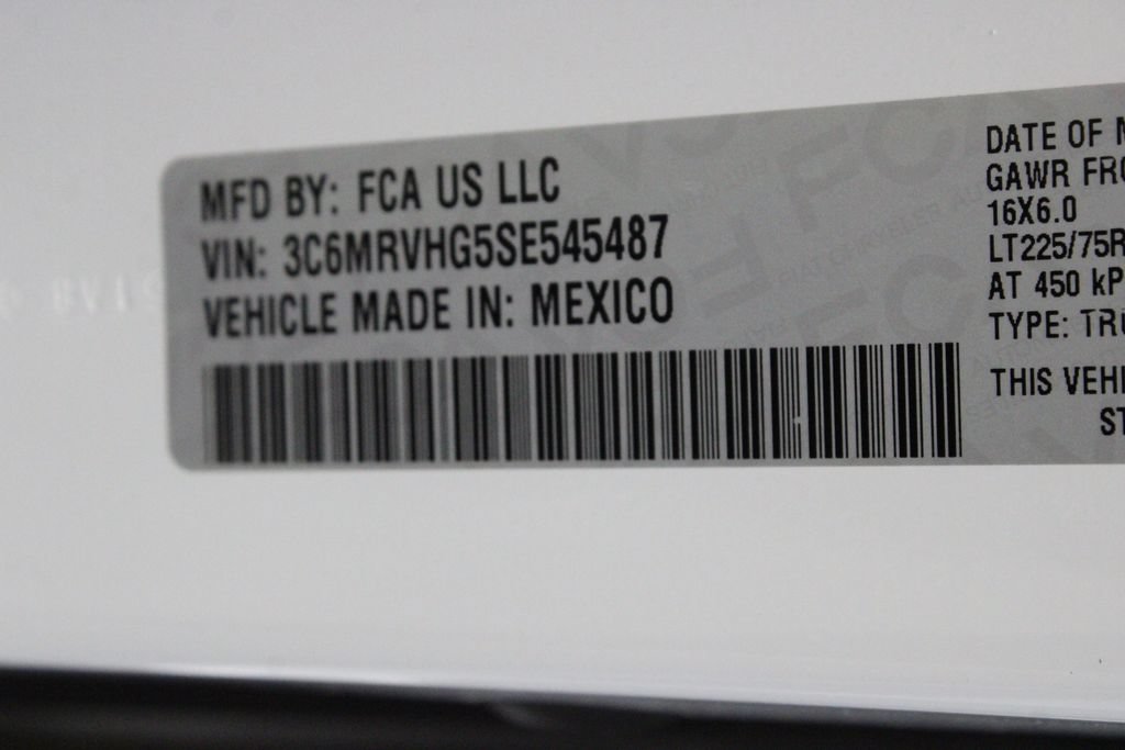 Used 2025 RAM ProMaster 3500 w/ Convenience Group FWD image 32