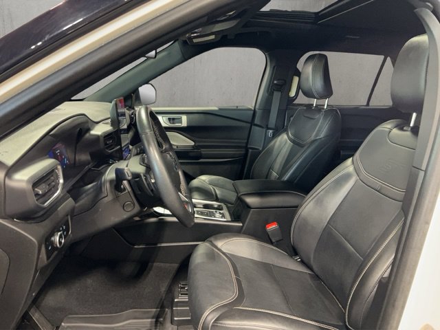 Used 2023 Ford Explorer ST w/ Equipment Group 401A AWD/4WD image 4