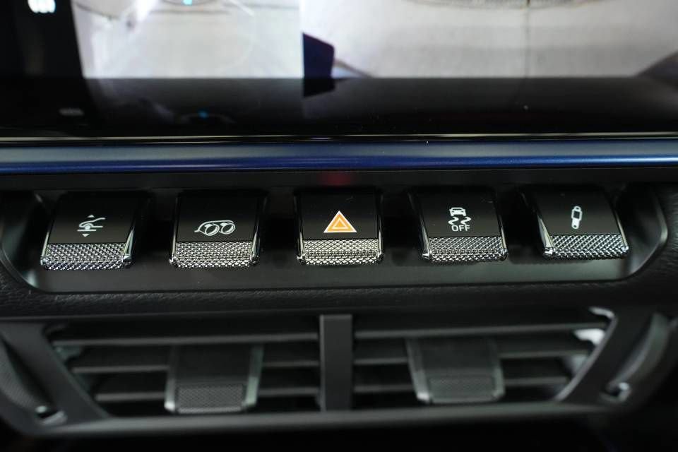 Certified 2026 Porsche 911 Carrera T image 21