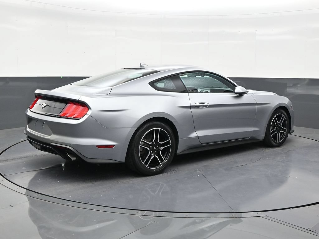 Used 2022 Ford Mustang Coupe w/ Equipment Group 101A RWD image 5