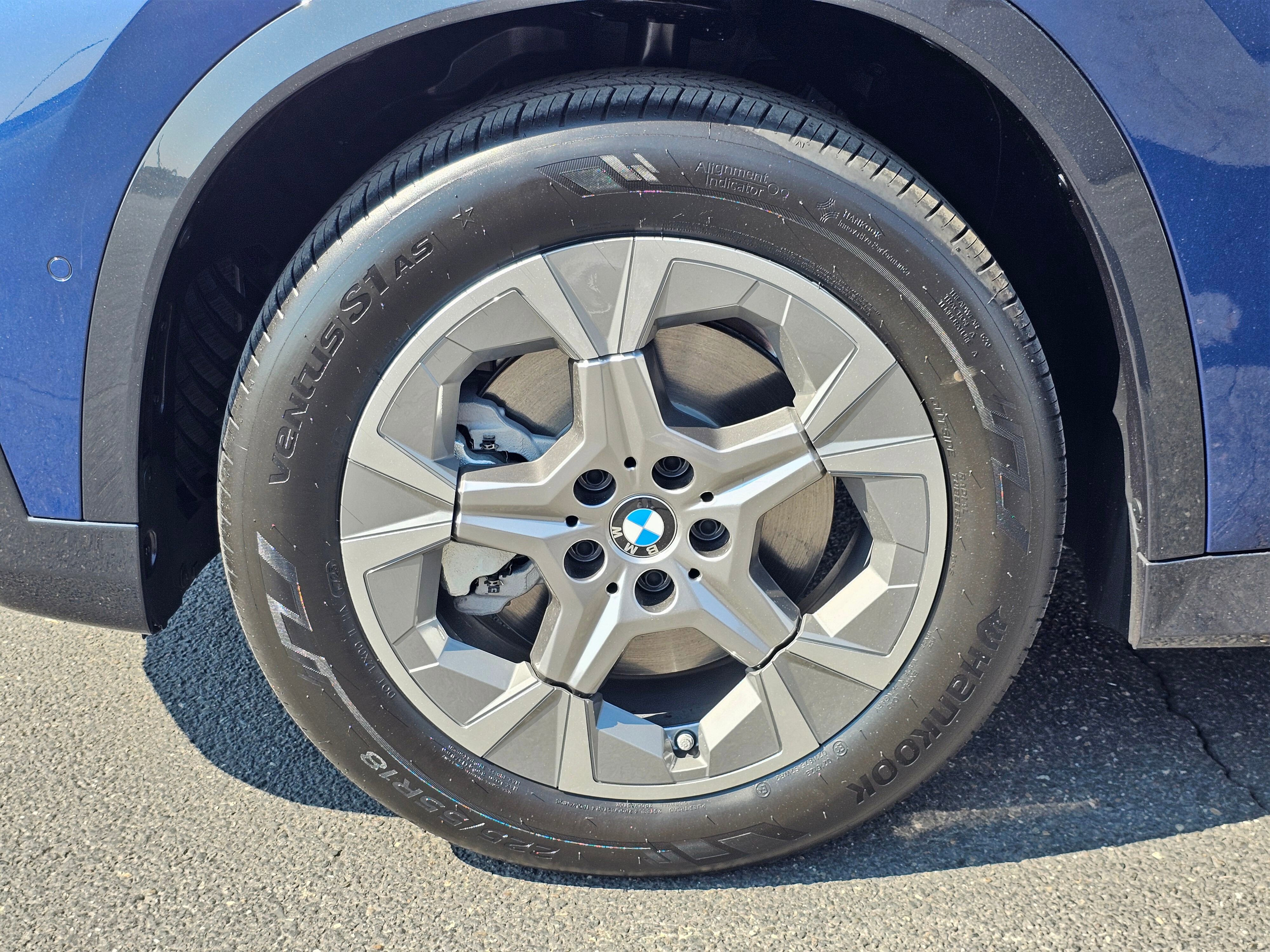 New 2025 BMW X1 xDrive28i w/ Technology Package image 8