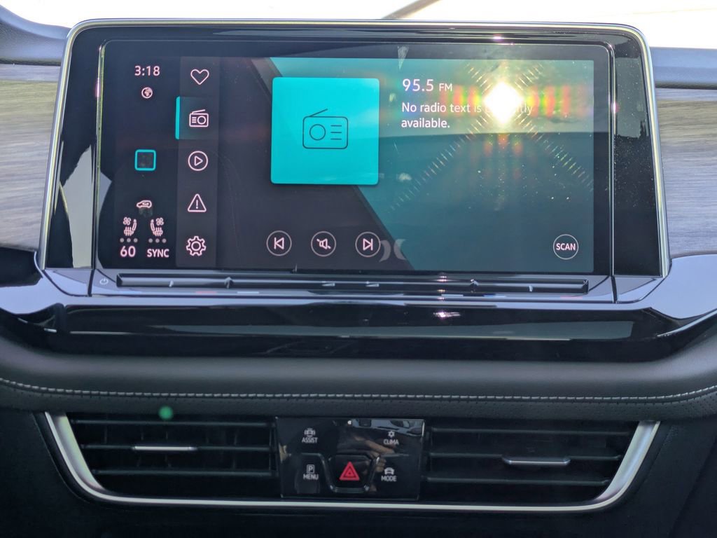 Used 2024 Volkswagen Atlas SEL image 19