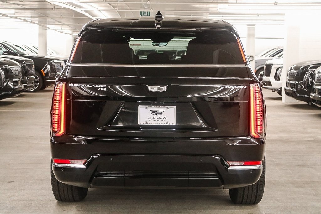 New 2026 Cadillac Escalade IQ Luxury 1 image 7