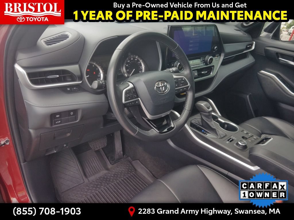Used 2023 Toyota Highlander XSE AWD/4WD image 16