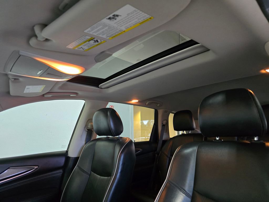 Used 2019 INFINITI QX60 Luxe w/ Essential Package image 23