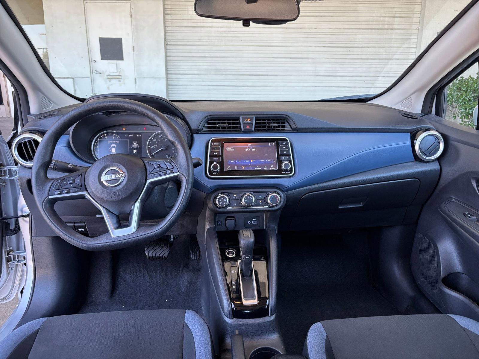 Used 2025 Nissan Versa SV FWD image 32