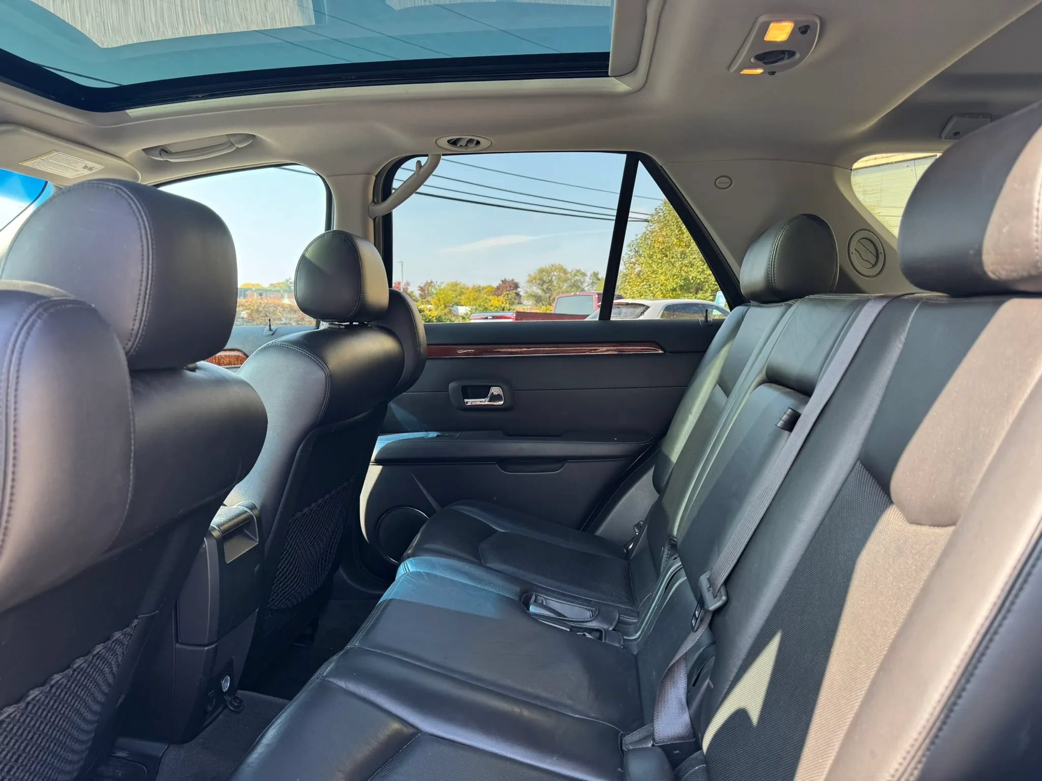 Used 2007 Cadillac SRX w/ Theater Package AWD/4WD image 28