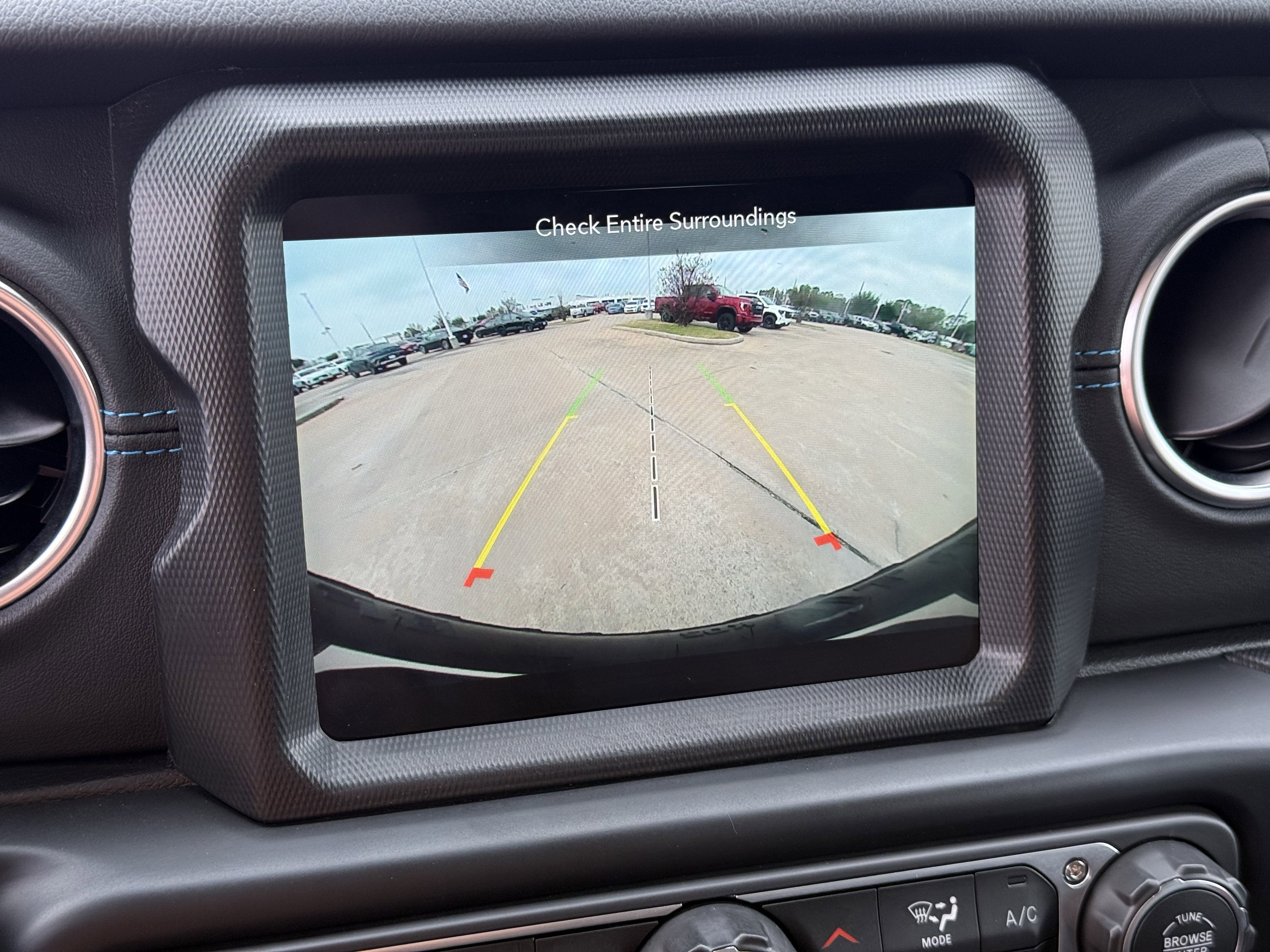 Used 2022 Jeep Wrangler Unlimited Rubicon 4xe w/ Cold Weather Group image 20