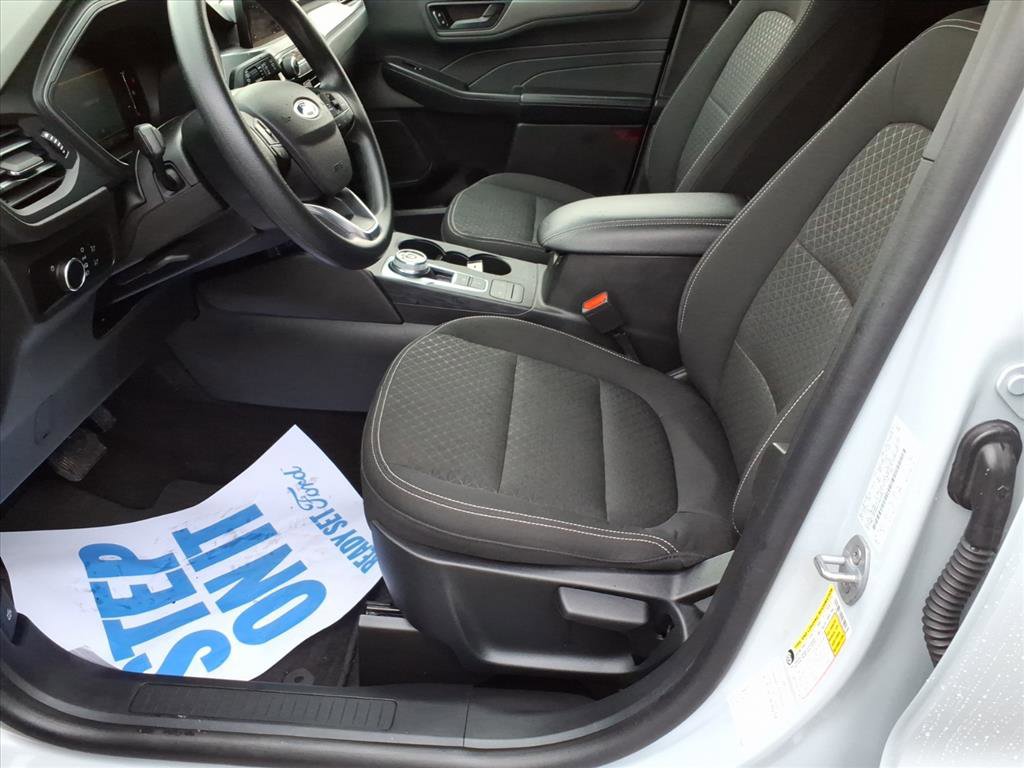 New 2025 Ford Escape Active image 14