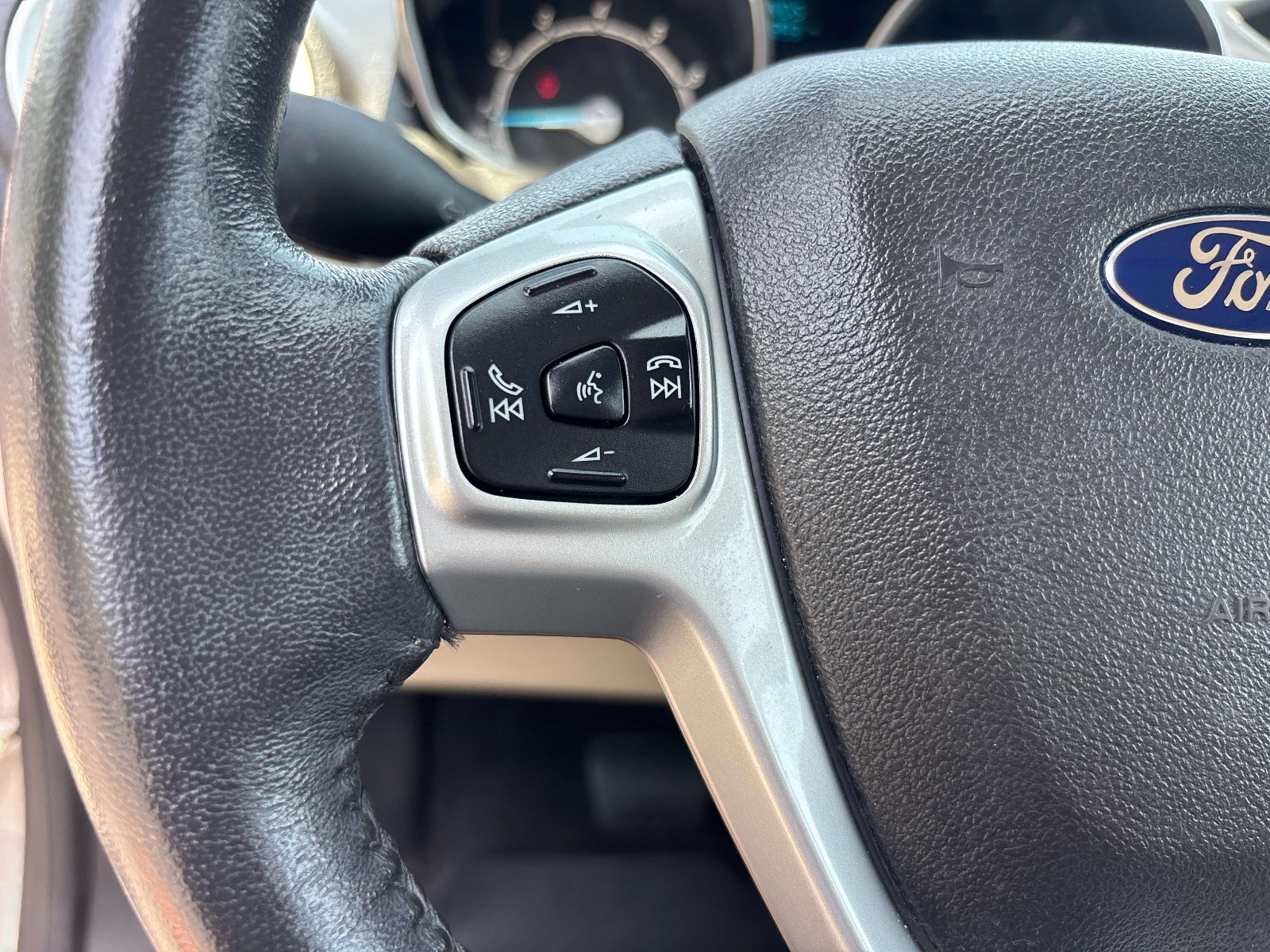 Used 2014 Ford Fiesta SE FWD image 18