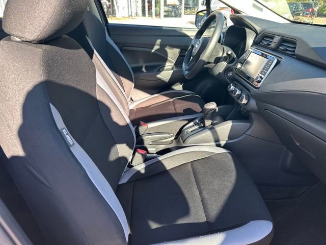 Used 2025 Nissan Versa S w/ Trunk Package image 25