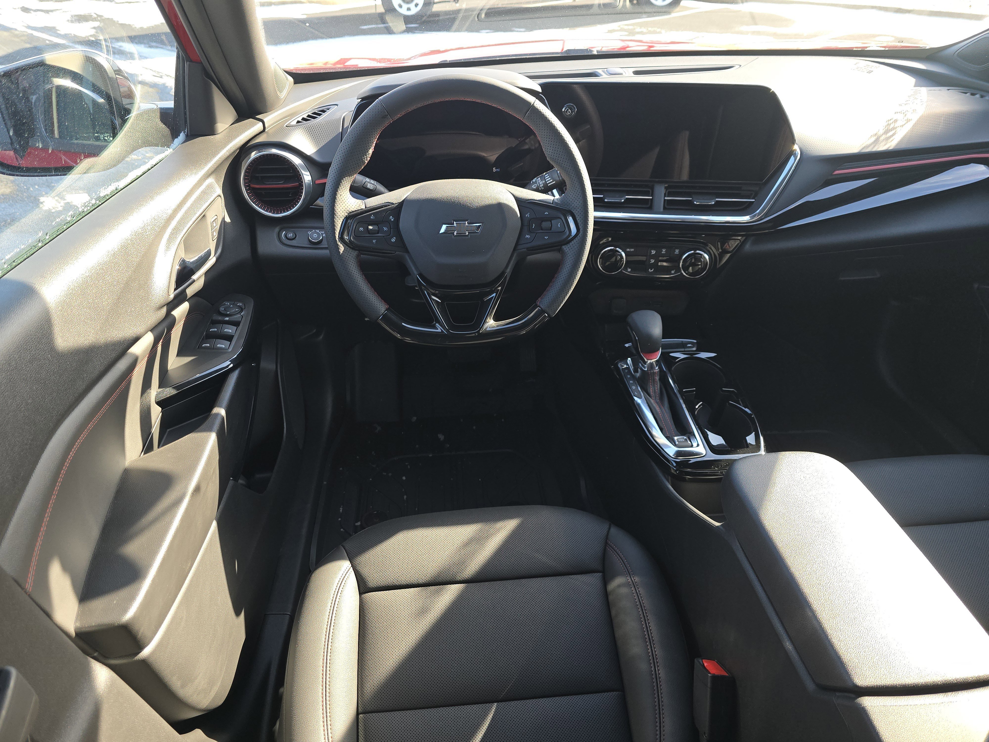 New 2026 Chevrolet Trax RS w/ Driver Confidence Package image 24