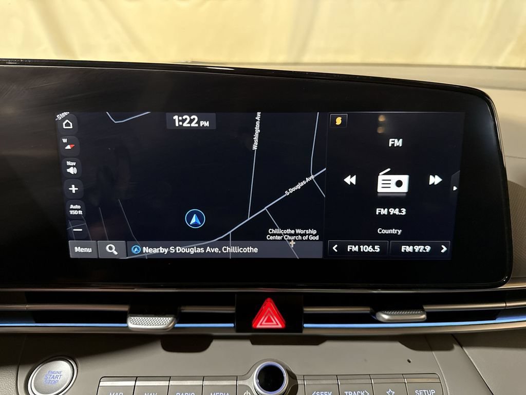 Used 2024 Hyundai Elantra SEL FWD image 19