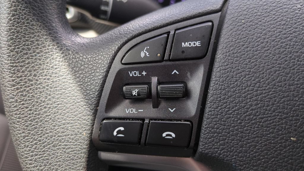 Used 2019 Hyundai Tucson Value FWD image 19