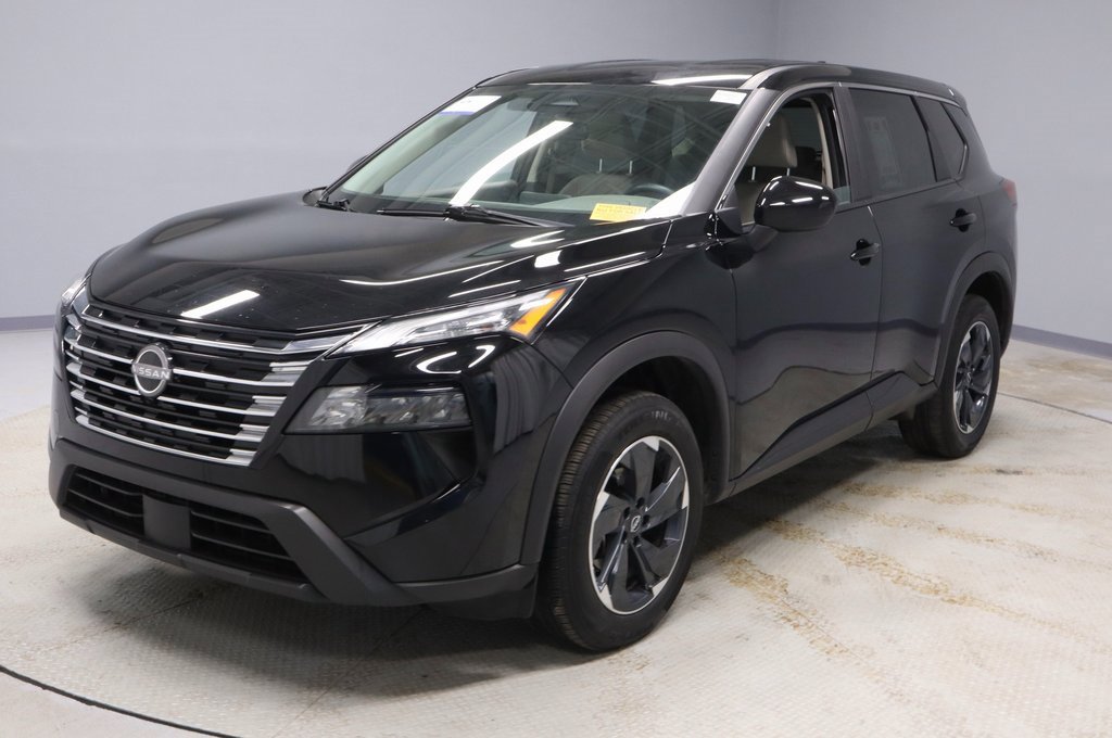 Certified 2025 Nissan Rogue SV image 6