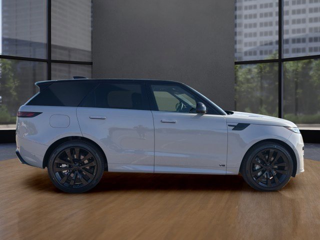 New 2026 Land Rover Range Rover Sport Dynamic SE image 17