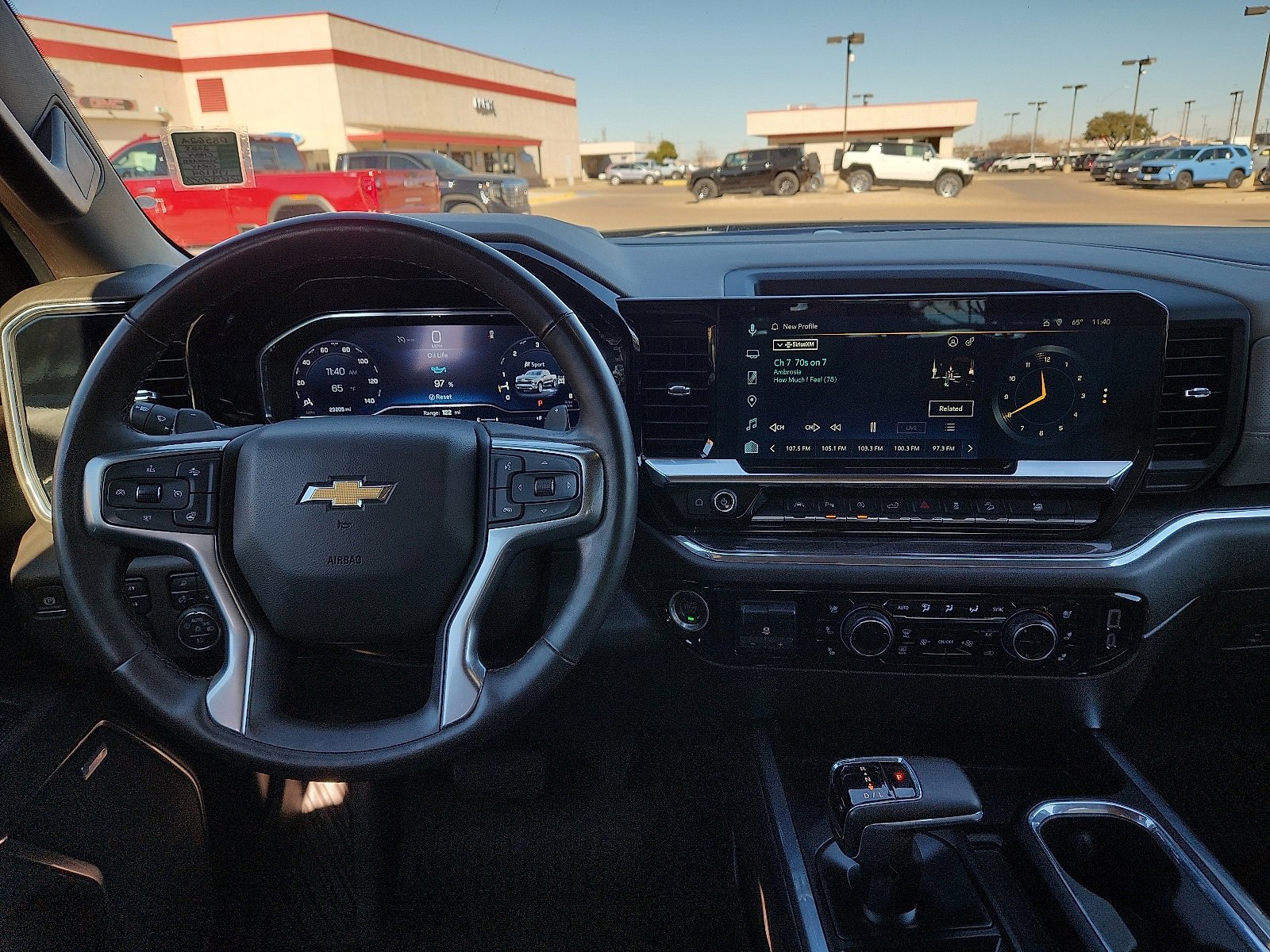 Used 2025 Chevrolet Silverado 1500 LTZ image 12