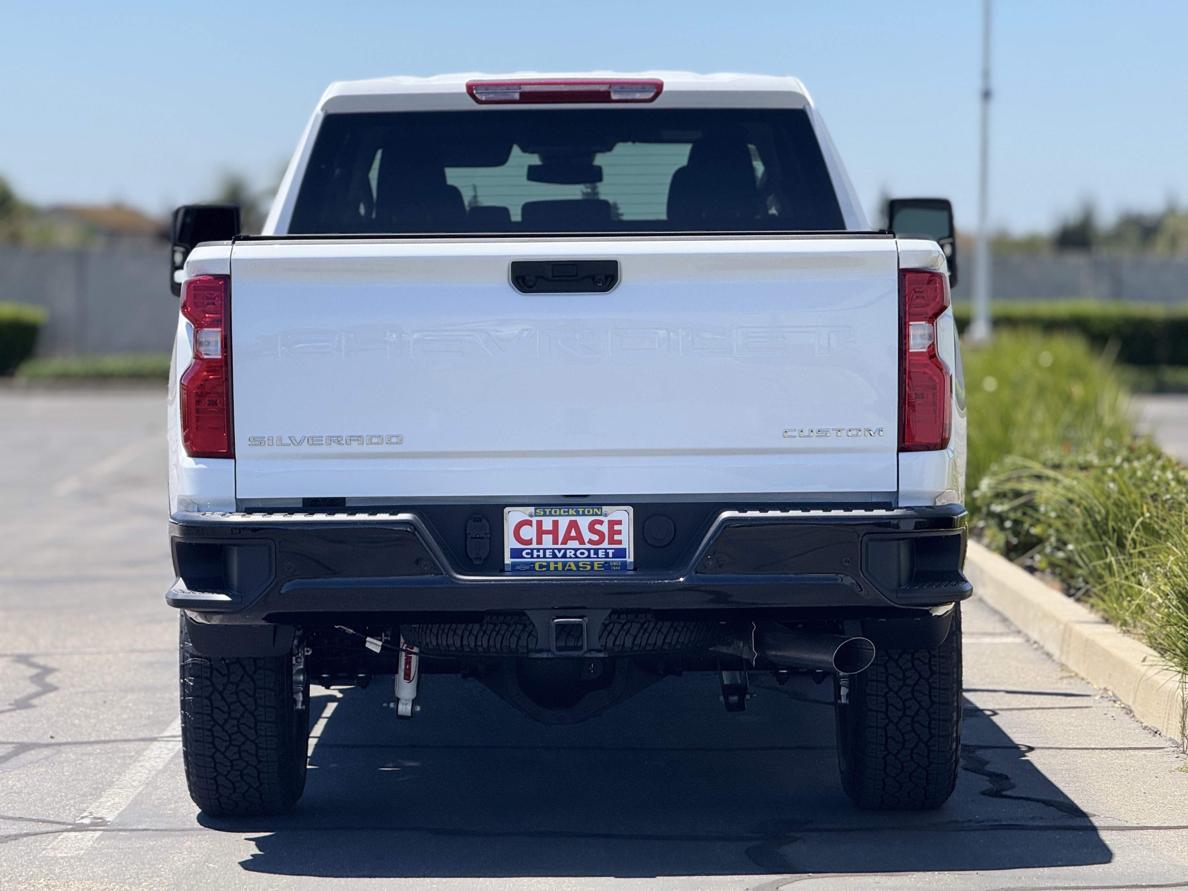 New 2026 Chevrolet Silverado 2500 Custom w/ Custom Value Package AWD/4WD image 6